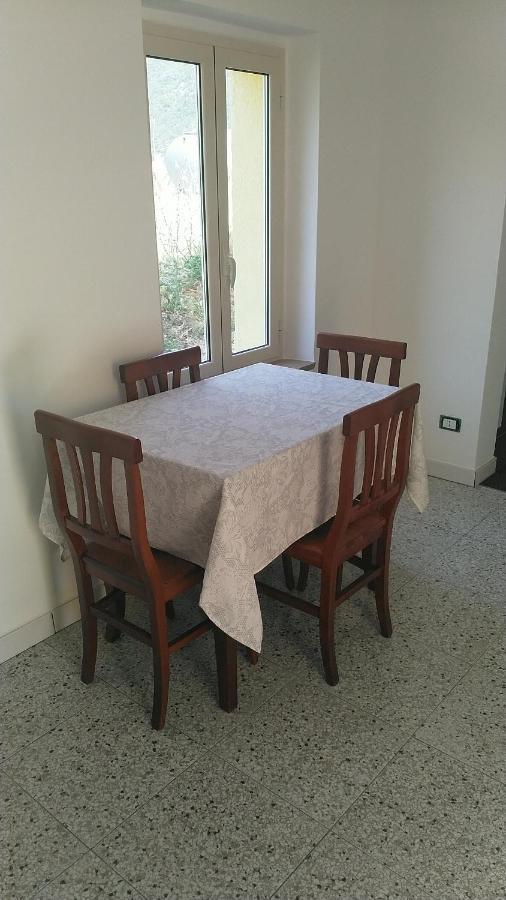 Lake Retreat - Maiella Apartment - Beautiful Lake And Mountain Views Casoli  Dış mekan fotoğraf